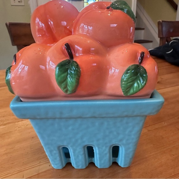 HomeWorx Farm stand Peach Basket Ceramic home decor - Picture 4 of 7